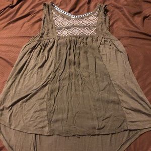 Sleeveless boutique top